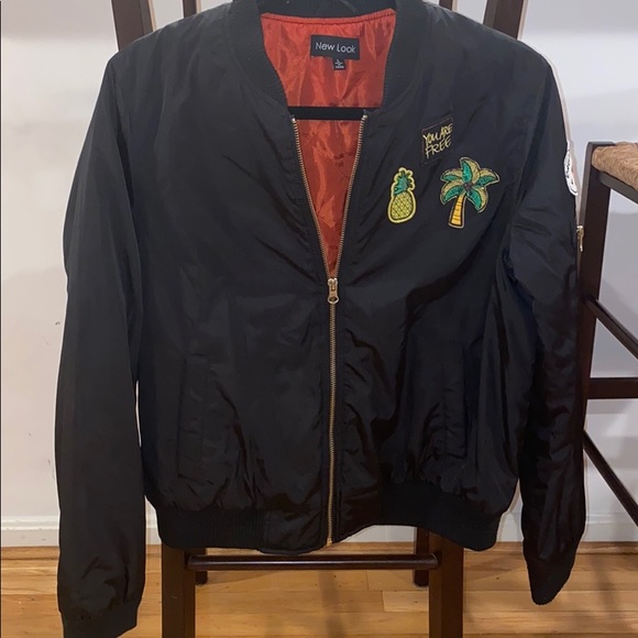 black bomber jacket with patches - Picture 1 of 2